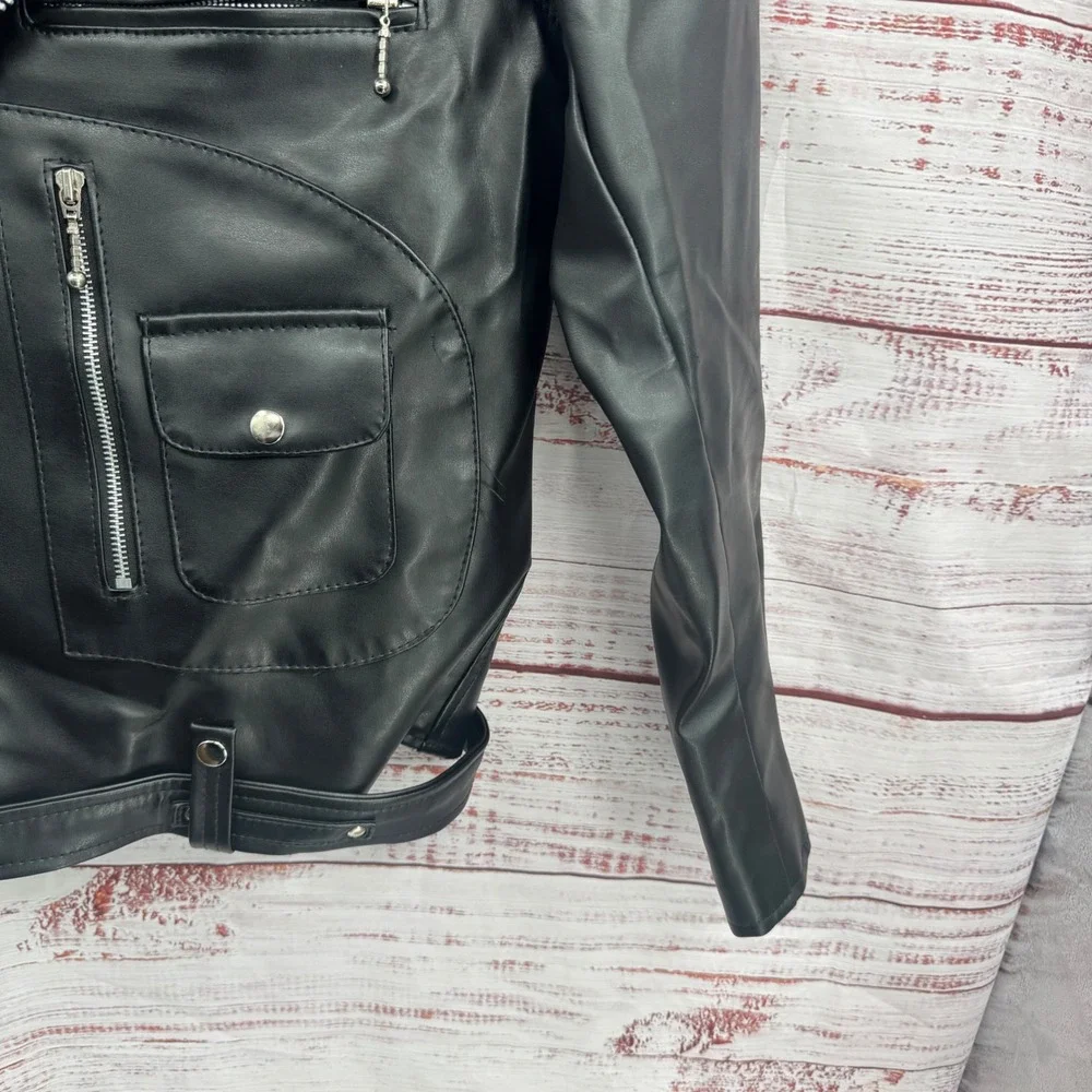 Straight to Hell Moto‎ Jacket Large Black Faux Leather Red Quilted Lined Belted
